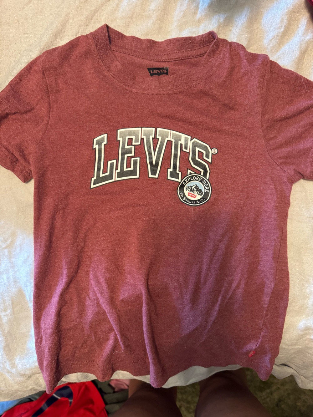 Levi's Tee